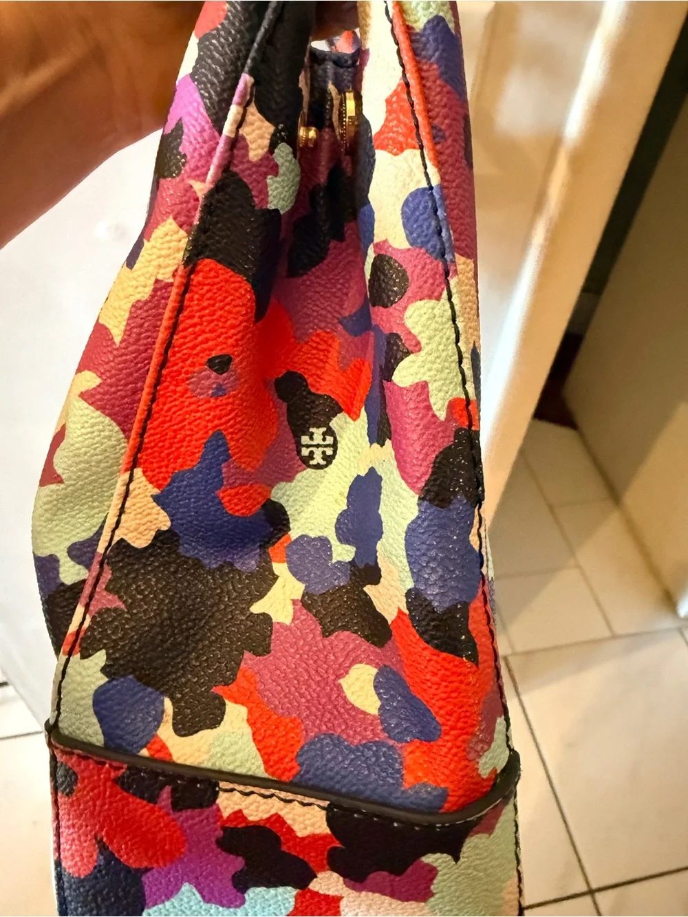 Tory Burch Multicolor Robinson Satchel in Oceanic Camo Floral